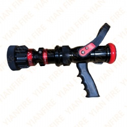 Double water-curtain fire hose nozzles